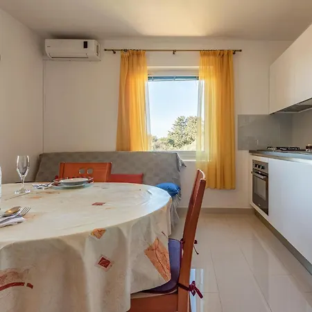 Lovely In With House Sea View *